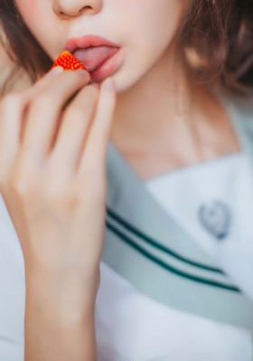 撕开老师的乳罩慢慢揉视频_剧情片日韩电影在线